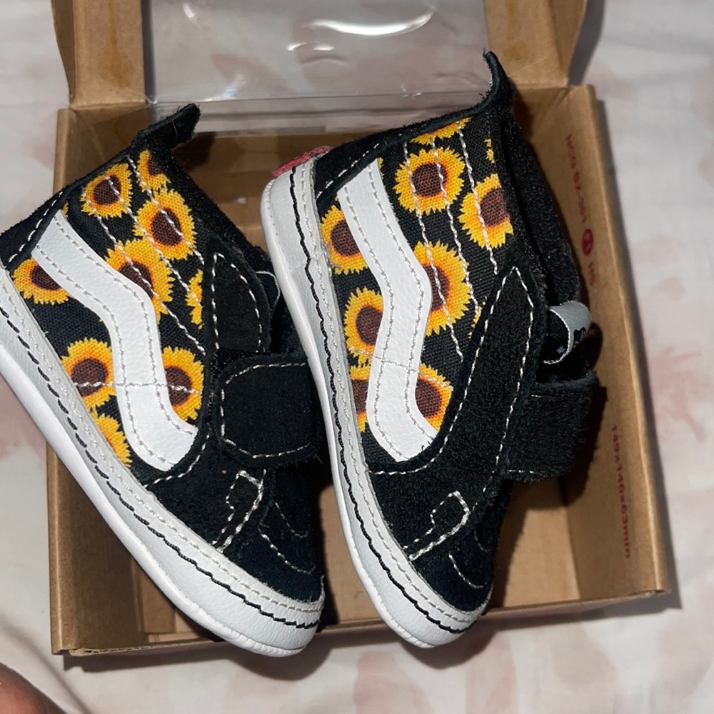 Infant Vans brand new